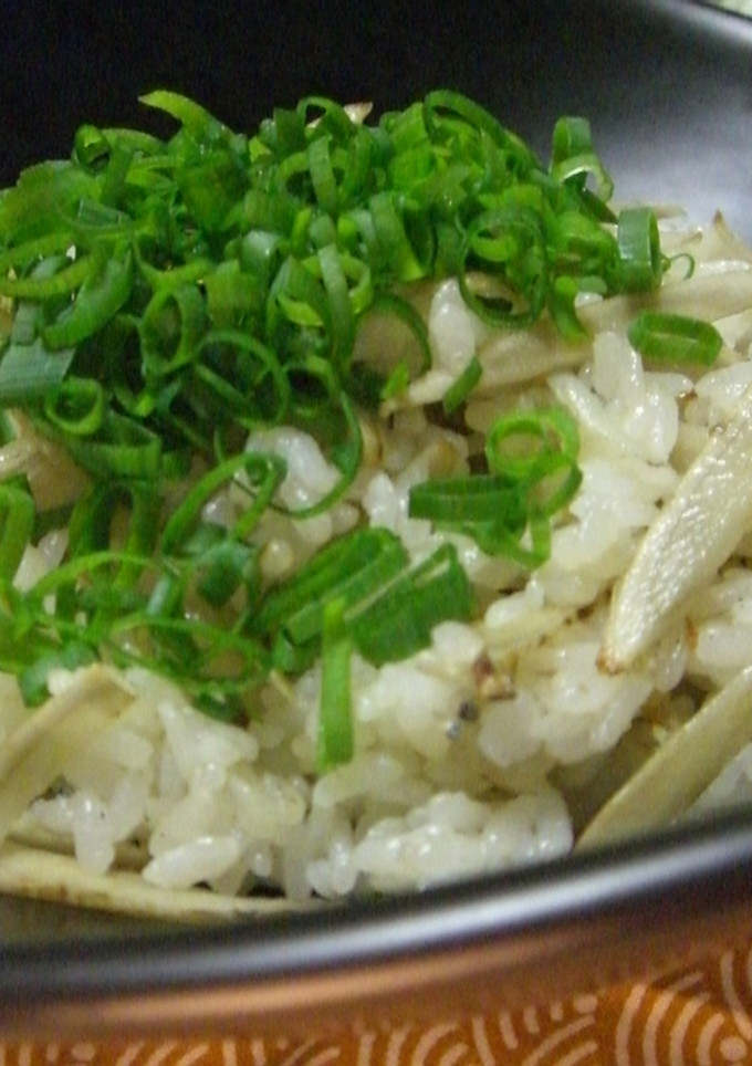 ごぼうとじゃこのバター炒飯-レシピのメイン写真