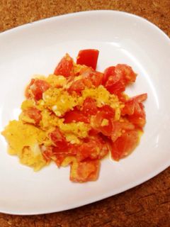 簡単!トマトオムレツ-レシピのメイン写真