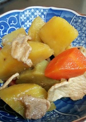 肉じゃがのような☆さつまいもの煮物-レシピのメイン写真