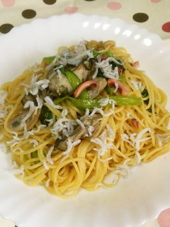 牡蠣と小松菜の柚子胡椒パスタ♪-レシピのメイン写真