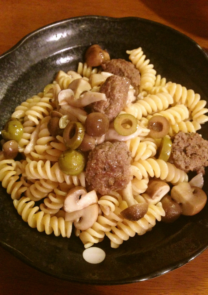 きのこと簡単ソーセージのショートパスタ-レシピのメイン写真