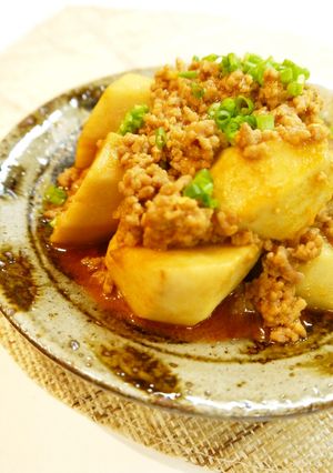 簡単♪里芋と挽肉のコチュジャン煮-レシピのメイン写真