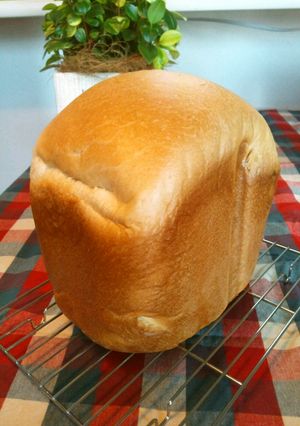 生クリームとはちみつ入りソフト食パン-レシピのメイン写真
