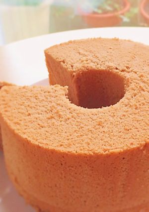 材料5つ☆米粉のノンオイルシフォンケーキ-レシピのメイン写真