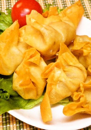 カリッと美味しい！揚げワンタン-レシピのメイン写真