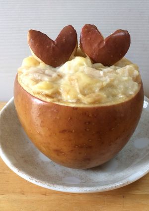 丸ごとりんご♪デザートカスタードグラタン-レシピのメイン写真