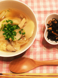 生姜でホッとしあわせスープ餃子-レシピのメイン写真