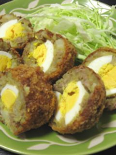 ボリューム満点 ゆで卵入りカレーコロッケ-レシピのメイン写真