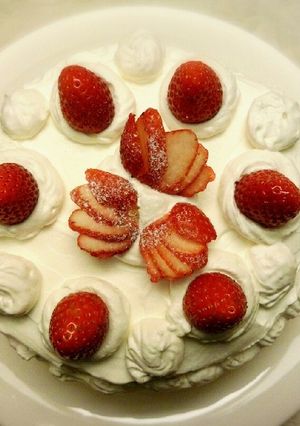 デコレーションケーキ-レシピのメイン写真