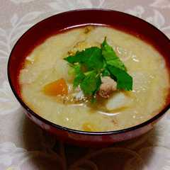รูปของ 粕の溶かし方にコツあり？豚肉の粕汁