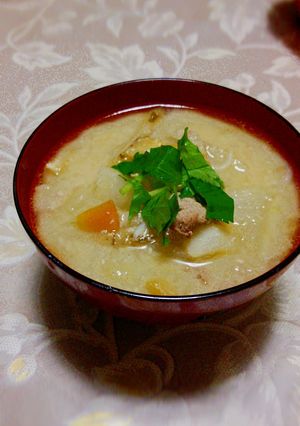 粕の溶かし方にコツあり？豚肉の粕汁-レシピのメイン写真