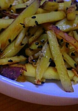 さつまいもﾊﾞﾀｰキンピラ ╰(*´︶`-レシピのメイン写真