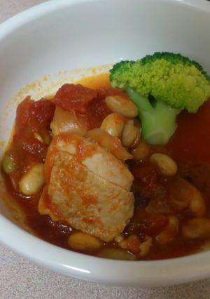 簡単！チキンとお豆のトマト煮-レシピのメイン写真