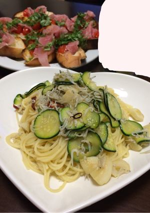 しらすズッキーニのアンチョビパスタ-レシピのメイン写真