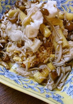 とろとろキノコの餡とお餅のかけチャー-レシピのメイン写真