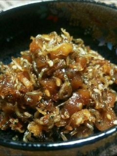 大量消費!!しょうがと小魚の佃煮-レシピのメイン写真