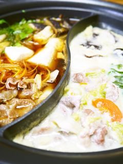 一度に2つの味♪白だし豆乳鍋&すき焼き鍋-レシピのメイン写真