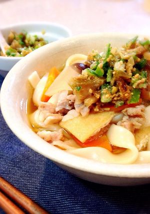 中華薬味のオイスター煮込みうどん-レシピのメイン写真