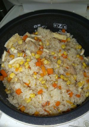 ツナとコーンの炊き込みご飯。つやつや甘め-レシピのメイン写真