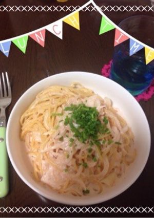 鮭フレークdeサーモンクリームパスタ-レシピのメイン写真