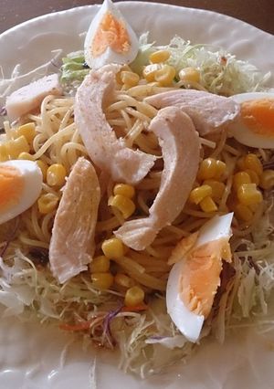 コンビニチキンのホットパスタサラダ-レシピのメイン写真