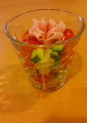 おしゃれに!?カップサラダ-レシピのメイン写真