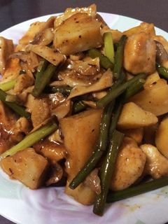 ニンニクの芽と鶏肉炒め-レシピのメイン写真
