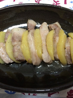 白ワインで♪りんごと豚肉のソテー-レシピのメイン写真