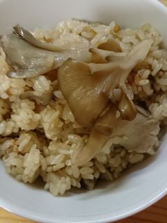 簡単ლ(´ڡ`ლ)舞茸♡炊き込みご飯-レシピのメイン写真