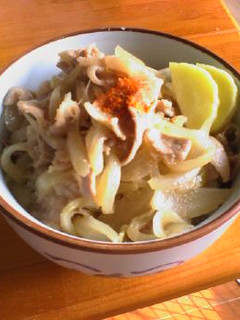 豚トン丼と失敗無しの温泉卵-レシピのメイン写真