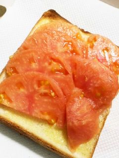 簡単で美味しい~♪トマトマヨトースト-レシピのメイン写真