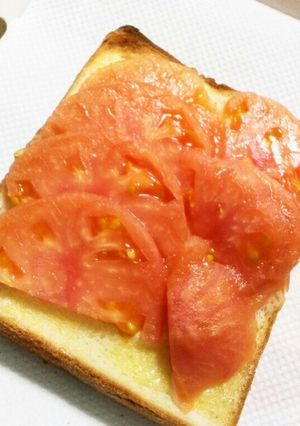 簡単で美味しい～♪トマトマヨトースト-レシピのメイン写真