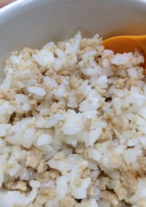 子供用鶏そぼろ-レシピのメイン写真