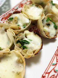 たこ焼器で手軽に鯖缶餃子♡チーズ焼き!-レシピのメイン写真