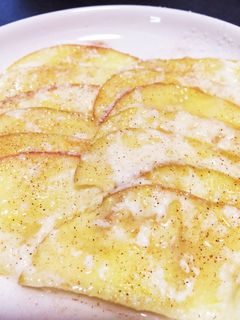 ココナッツパウダーで焼きりんご♡-レシピのメイン写真