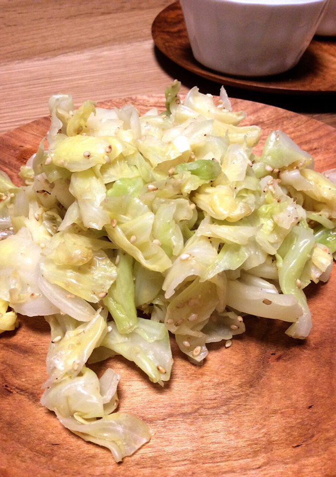 蒸しキャベツの甘みが美味しい♪ごま和え-レシピのメイン写真