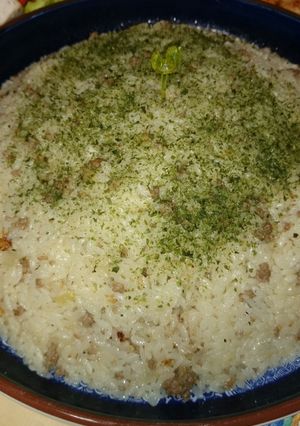 炊飯器でひき肉と玉ねぎのピラフ-レシピのメイン写真