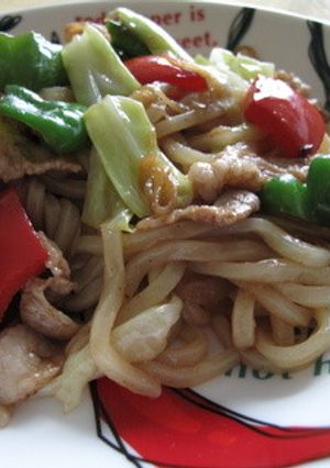 男性好みのソース味焼きうどん-レシピのメイン写真