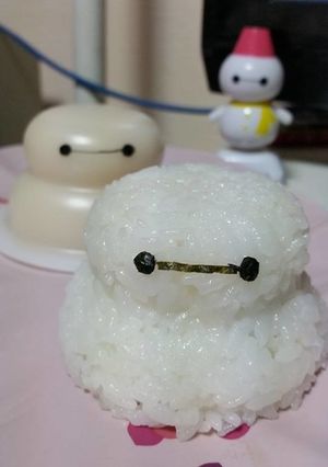 簡単作成(≧∇≦)ベイマックスおにぎり-レシピのメイン写真