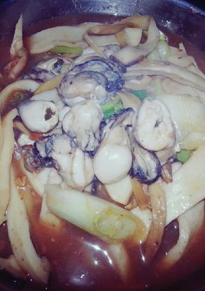牡蠣とエリンギと長ネギの甘いチリ煮込み-レシピのメイン写真