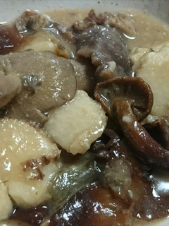 開きナメコなど5種キノコと里芋の田舎煮-レシピのメイン写真