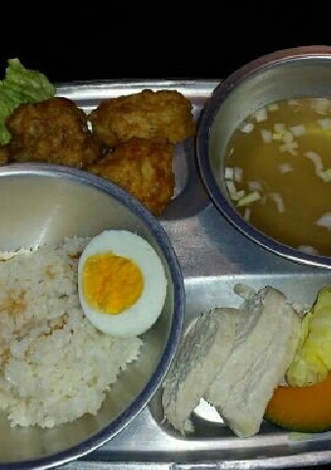 簡単！炊飯器で海南鶏飯★-レシピのメイン写真