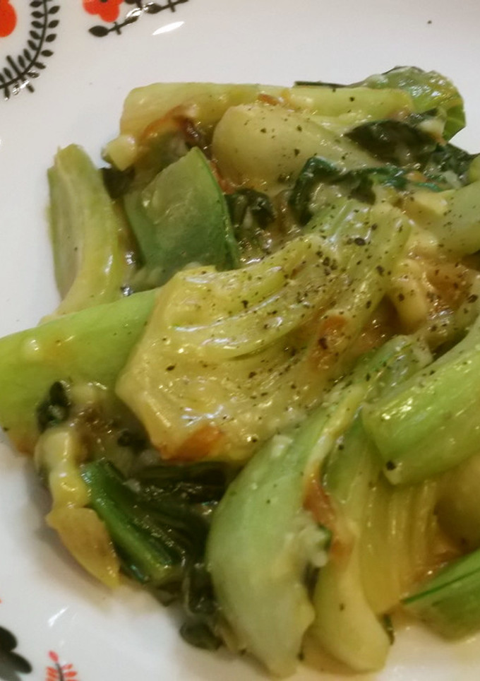 簡単！５分❀青梗菜のチーズ炒め-レシピのメイン写真