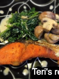 鮭ソテーほうれん草と茸の豆乳ソース添え-レシピのメイン写真