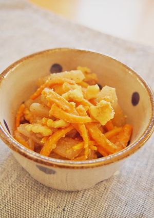 にんじんとこんにゃくの胡桃味噌きんぴら-レシピのメイン写真