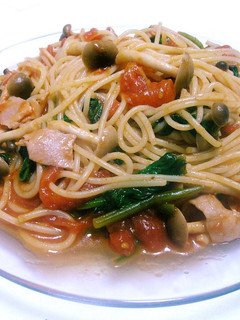 しめじとほうれん草のトマトパスタ-レシピのメイン写真