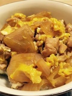 シンプルで簡単優しい親子丼-レシピのメイン写真