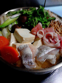 冷蔵庫の整理☆山茶茸の寄せ鍋(醤油味)-レシピのメイン写真