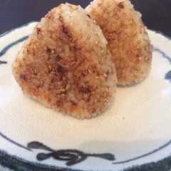 รูปของ 簡単！激ウマ☆我が家の焼きおにぎり