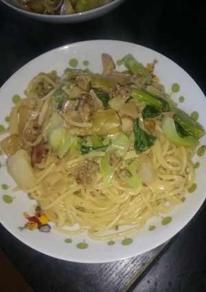 チンゲン菜と挽き肉のクリームスパゲッティ-レシピのメイン写真